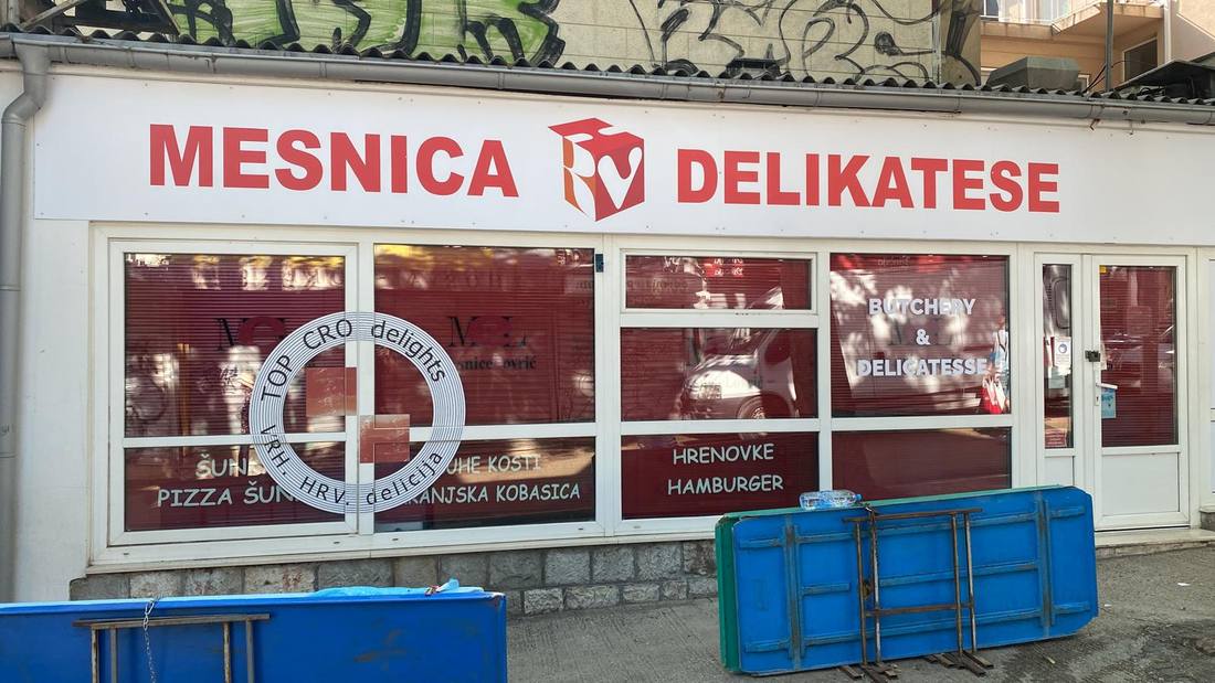 Natpis i izlog · Mesnica Delikatese